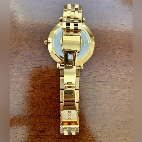 Michael Kors Women\'s Pyper Gold Tone Stainless Steel Bracelet Watch 38mm -MK3898 main image 5